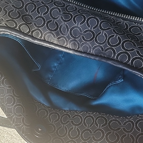 Coach purse - Picture 6 of 8